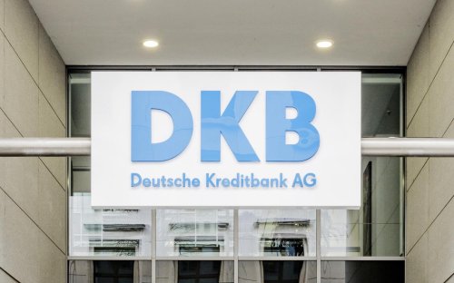 Vertragsänderungen nicht zugestimmt: Die DKB kündigt alle kostenlosen Karten