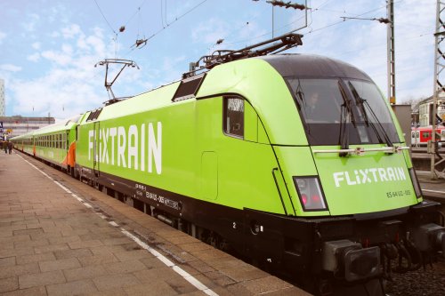 FlixBus und FlixTrain: Reiseunternehmen mit Rekordumsatz
