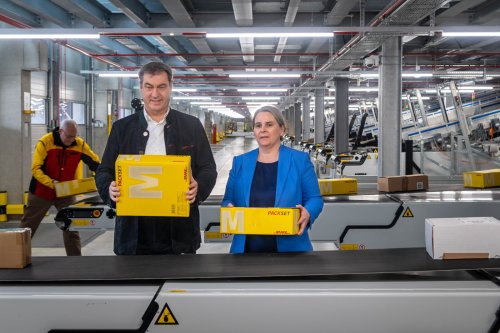 Deutsche Post DHL eröffnet Deutschlands größten Paket-Standort