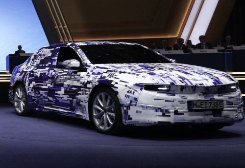 BMW 3er wird elektrisch: Der ganz neue BMW i3 steht an