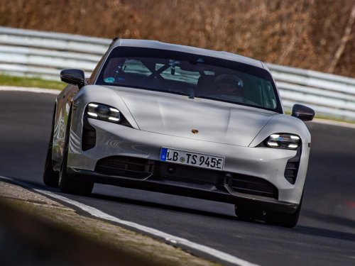 Neuer Porsche Taycan Turbo GT soll Tesla in die Schranken weisen