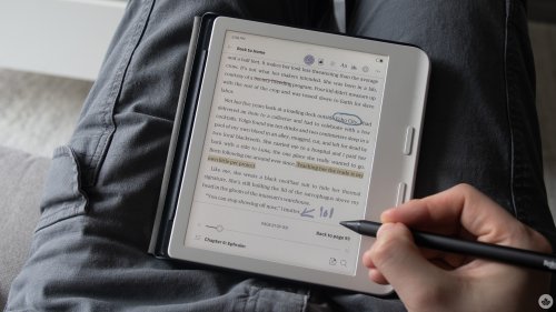 Kobo’s Libra Colour brings a subtle palette to the grayscale world of e-readers
