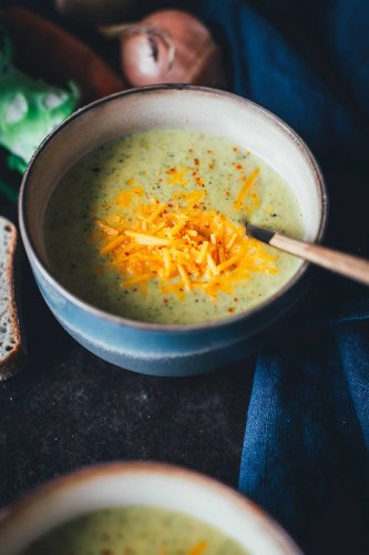 Brokkoli-Cheddar-Suppe (mit und ohne Thermomix)