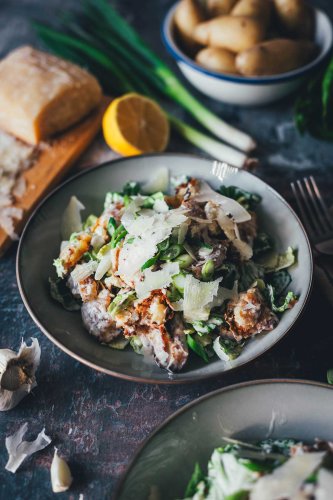 Crunchy Kartoffelsalat Caesar Style – Crispy Smashed Potato Salad Rezept
