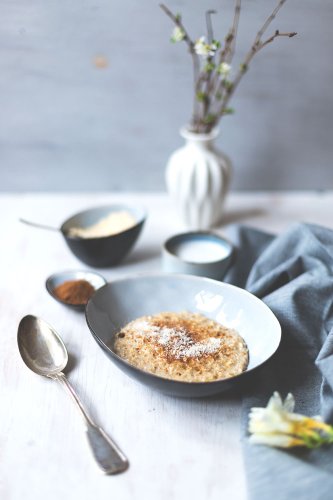 The Sunday Breakfast Club | Schnelles Kokos-Porridge