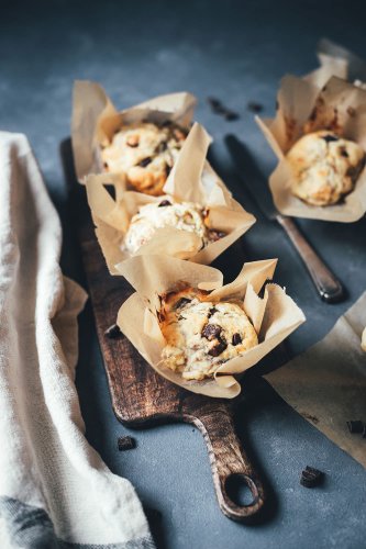 Bananen-Muffins mit Walnusskernen und Schokoladen-Stückchen zum 9. Bloggeburtstag