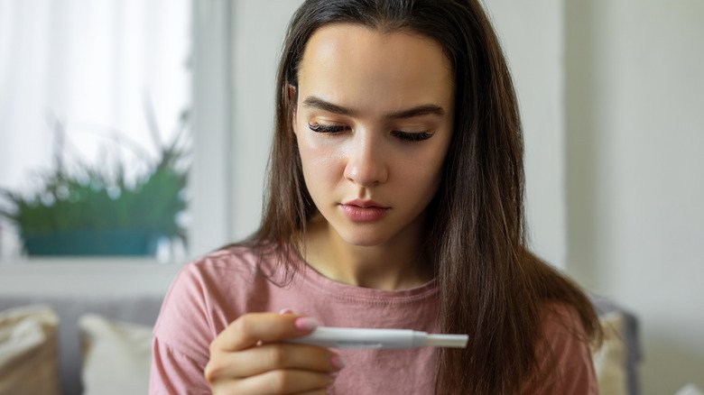 Taking a pregnancy test? What to know before starting  - cover