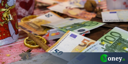 Bonus 8 dicembre in busta paga, cosa spetta e quanto guadagna chi lavora