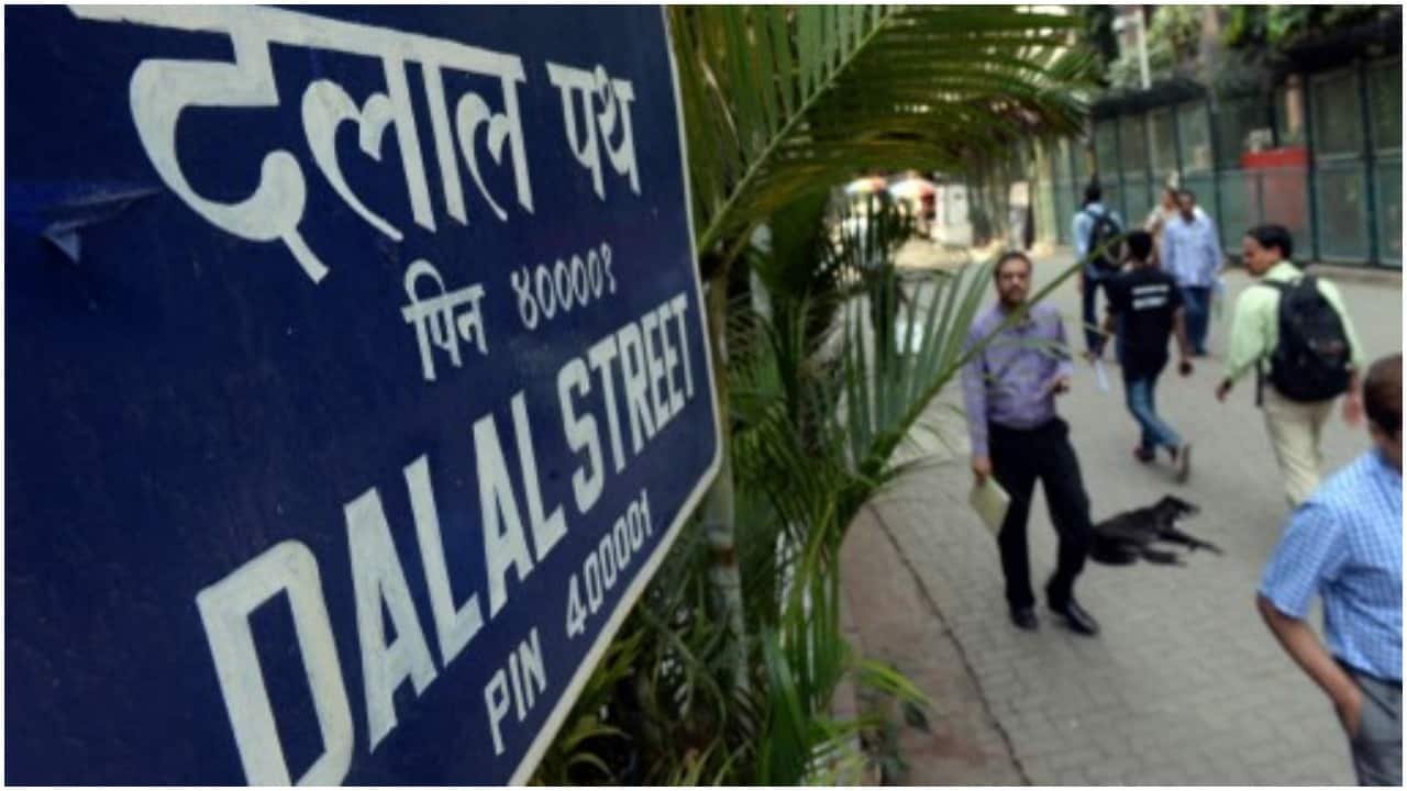 Dalal Street This Week: India-US trade deal, global central banks, FII flow, rupee, US jobs data in focus
