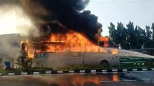 Alert conductor avoids mishap after Chennai-Bengaluru electric bus catches fire