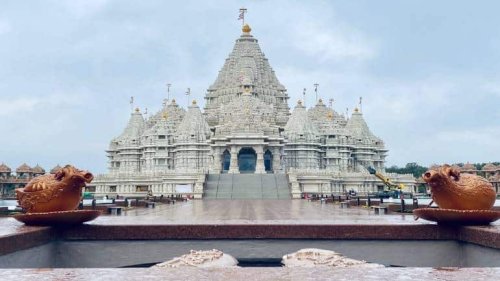 In pics: Largest Hindu temple In US to be opened in October