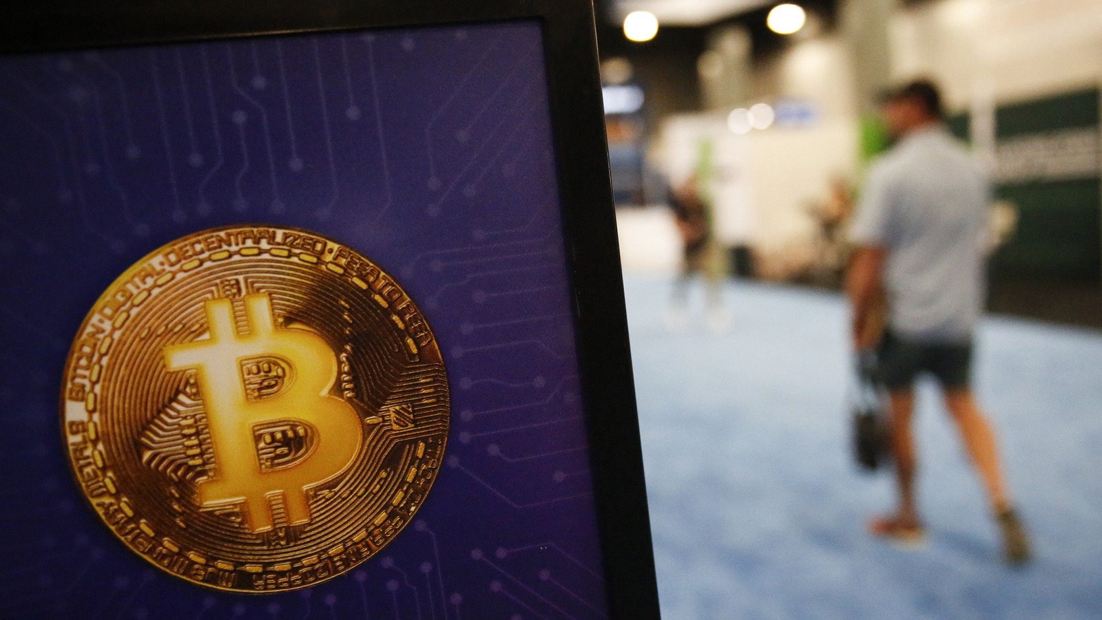 Can The United States Pay Off Its $37 Trillion Debt With Bitcoin?