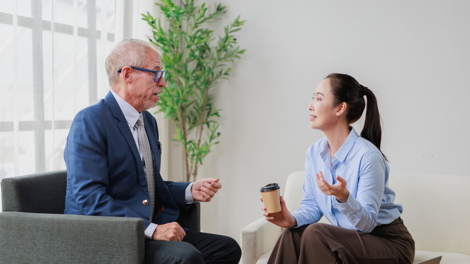 11 Baby Boomer Job Hunting Tips That Just Don't Work Anymore - cover