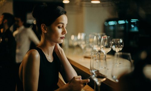 How women in Canada can start investing - MoneySense