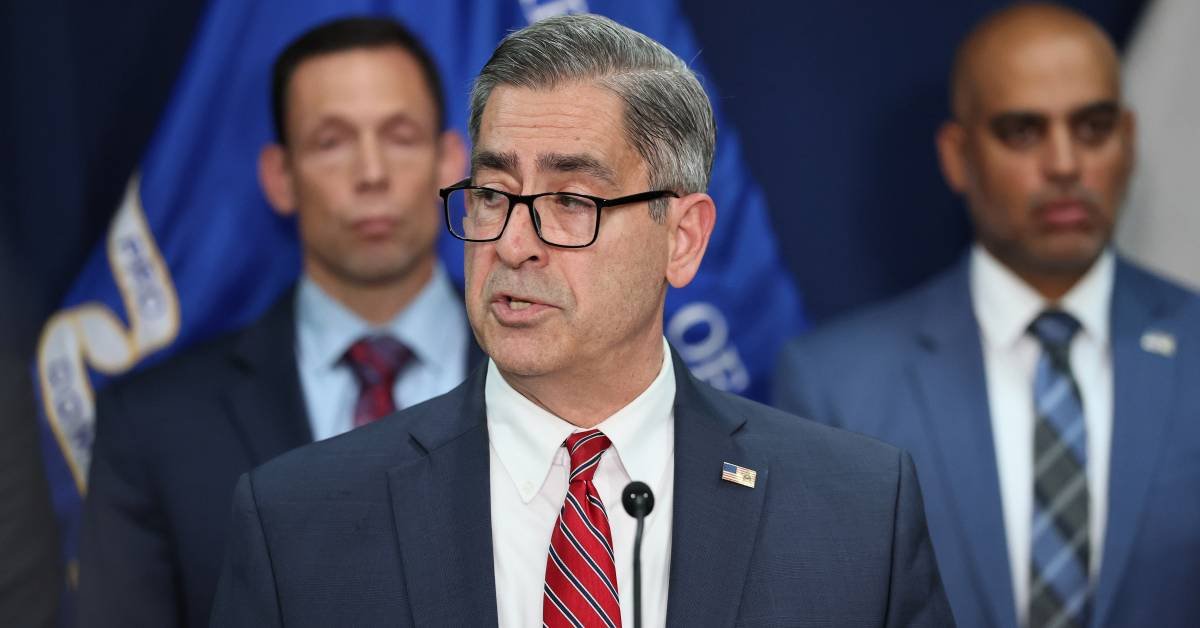 Feds seize $15B in bitcoin linked to alleged 'pig butchering' scam that used trafficked workers. Here's how to protect yourself from crypto fraud