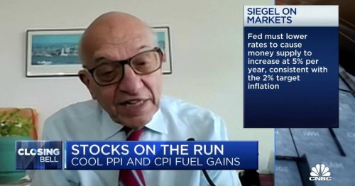 'I would say it's all clear': Famed economist Jeremy Siegel boldly says we're not going to have any more inflation — believes the Fed's next move will be a cut. Is the bear case now dead?