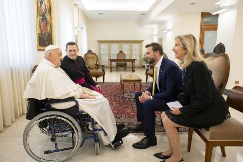 Franziskus, JD Vance und die Macht der Bilder