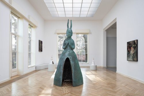 Leiko Ikemura im Kolbe-Museum: Die listigen Hexen von Berlin-Charlottenburg