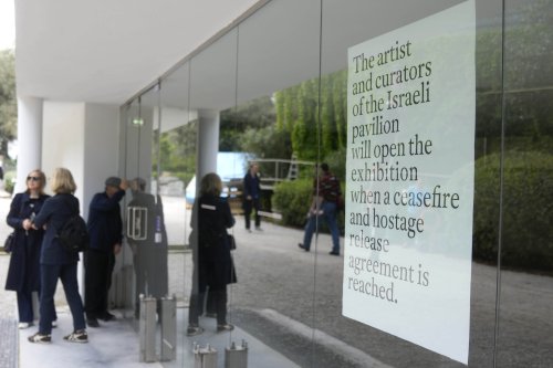 Kommentar zum israelischen Pavillon: Die Kunst kann warten