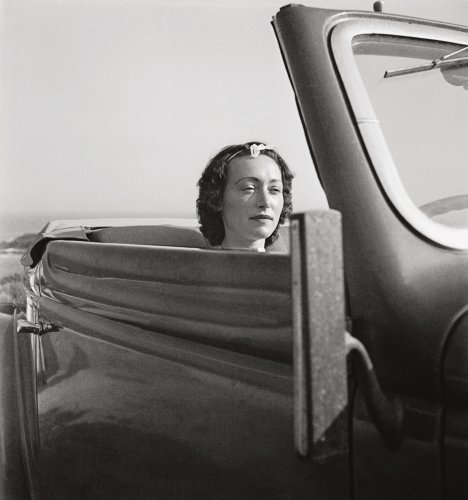 Neuer Bildband von Lee Miller: Surrealismus und Entsetzen