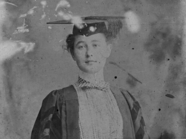 Meet the Trailblazing Canadian Woman at the Cutting Edge of Medical Research a Century Ago