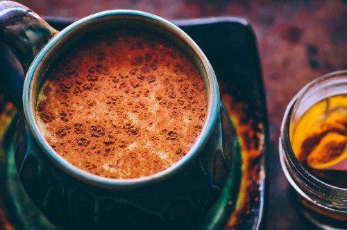 Spicy Golden Milk Recipe (Turmeric Tea) + 20 Health Benefits