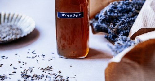How to Make Lavender Simple Syrup - An Easy Lavender Syrup Recipe!