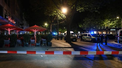 Charlottenburg-Wilmersdorf: Auseinandersetzung vor Bar