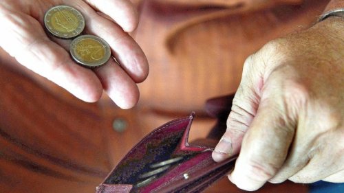 Rente: Altersarmut steigt – Immer mehr Rentern droht Armut