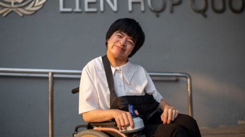 Rollstuhlfahrerin macht mit Tiktok-Kampagne mobil