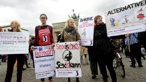 Sexismus in Deutschland: Warum seit #aufschrei zu wenig passiert ist