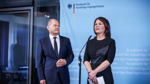 Baerbock und Scholz: Rivalen deutscher Außenpolitik?