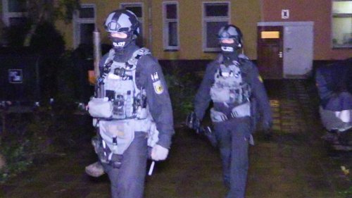 Razzia in Berlin: Polizei geht gegen Schleuser vor