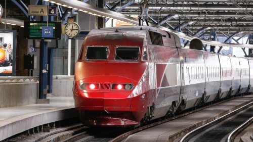 Nach Thalys-Unfall: Hunderte Menschen übernachten im Zug