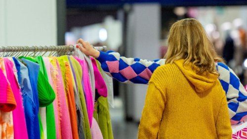 Feilschen beim Einkauf: Clever fragen lohnt sich