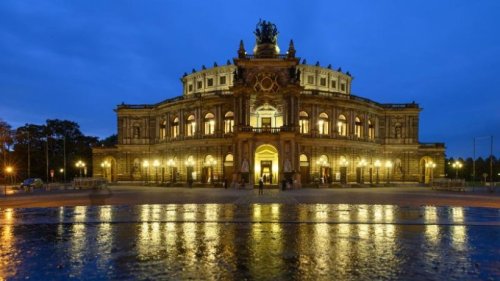 KI auf der Opernbühne: Dresdner Semperoper wagt Experiment