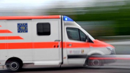 Vierjährige bei Autounfall durch Airbag schwer verletzt