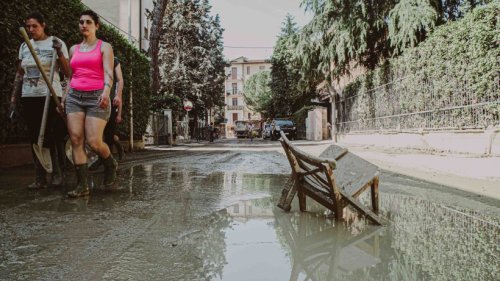 Italien & Spanien: Extreme Wetterlage - Urlaub droht ins Wasser zu fallen