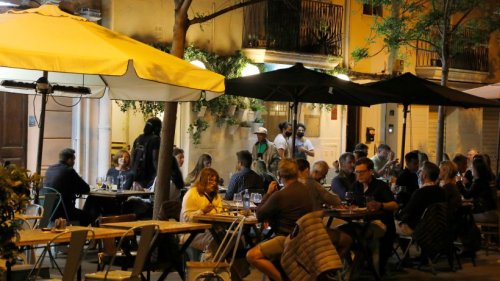 Spanien: Warum man Essensreste im Restaurant künftig mitnehmen muss