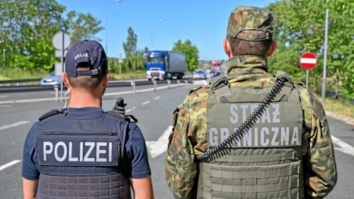 Flüchtlinge: Wie Russland die Menschen über die Balkanroute lockt