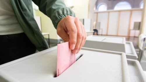 Volksentscheid: Mehrere Bezirke suchen weiter Wahlvorsteher