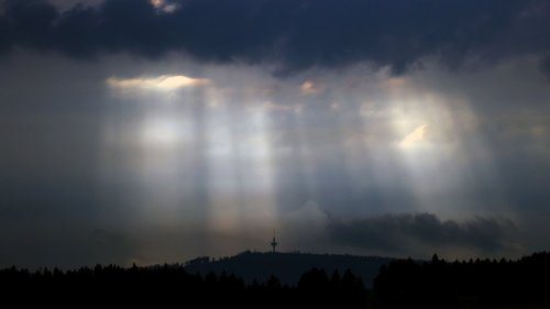 Wind, Wolken und Regen: Aber milde Temperaturen