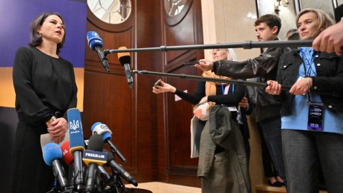 Baerbock in Kiew: Was die Außenministerin für die Ukraine fordert