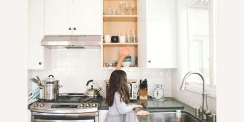 How to teach your kids to notice what needs to be done around the house—and have them do it