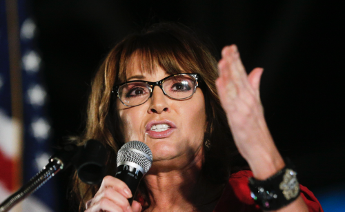 Sarah Palin, Covid-Positive and Unmasked, Hits the Town
