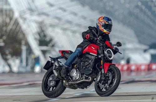 Test: Was kann die neue Ducati Monster?