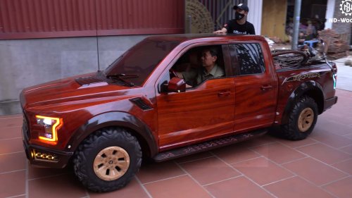 Watch son build wooden Ford F-150 Raptor replica for his father