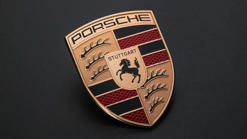 Porsche crest discreetly revised, coming to cars late 2023