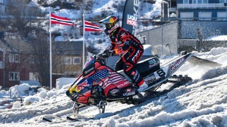 Watch FIM’s Snowcross World Championship Racers Thrash Their Snowmobiles