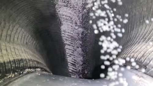 Seeing a Tire Work From The Inside Is Endlessly Fascinating